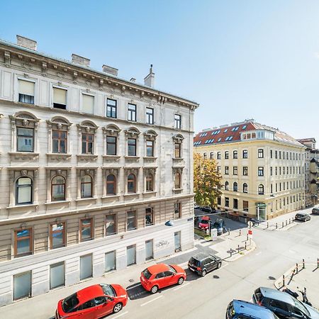 Zeus Design Apartments Schoenbrunn เวียนนา ภายนอก รูปภาพ