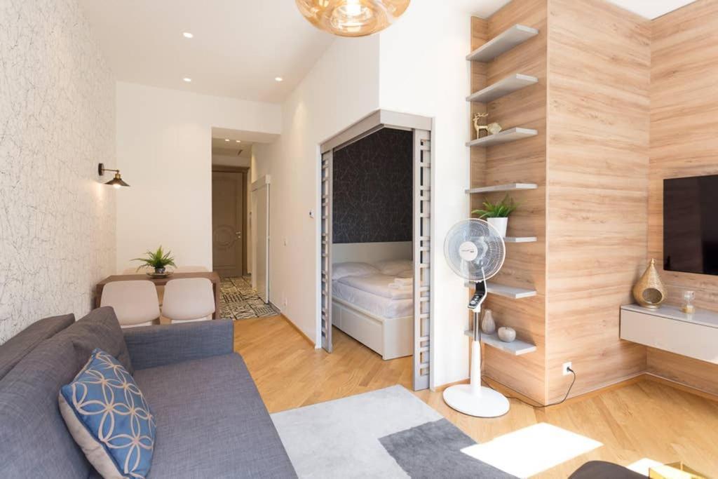 Zeus Design Apartments Schoenbrunn เวียนนา ภายนอก รูปภาพ