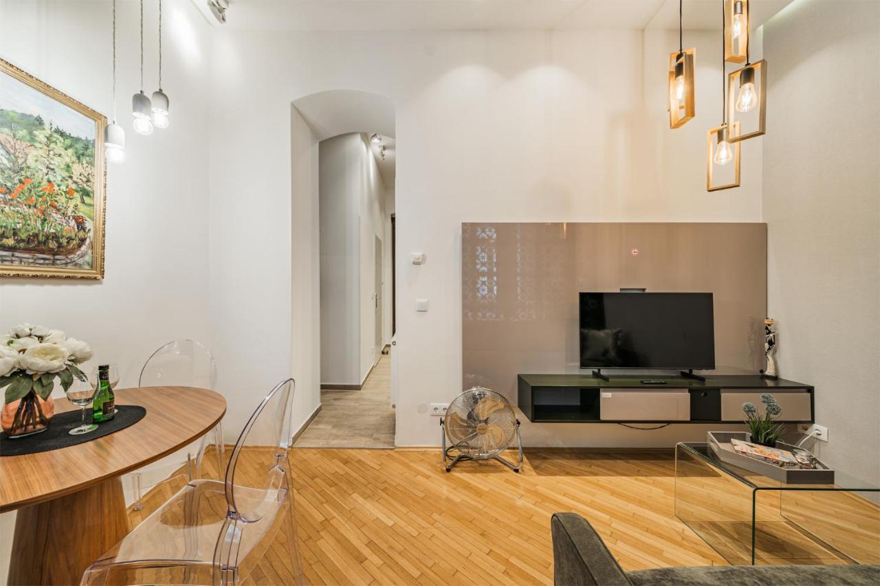 Zeus Design Apartments Schoenbrunn เวียนนา ภายนอก รูปภาพ