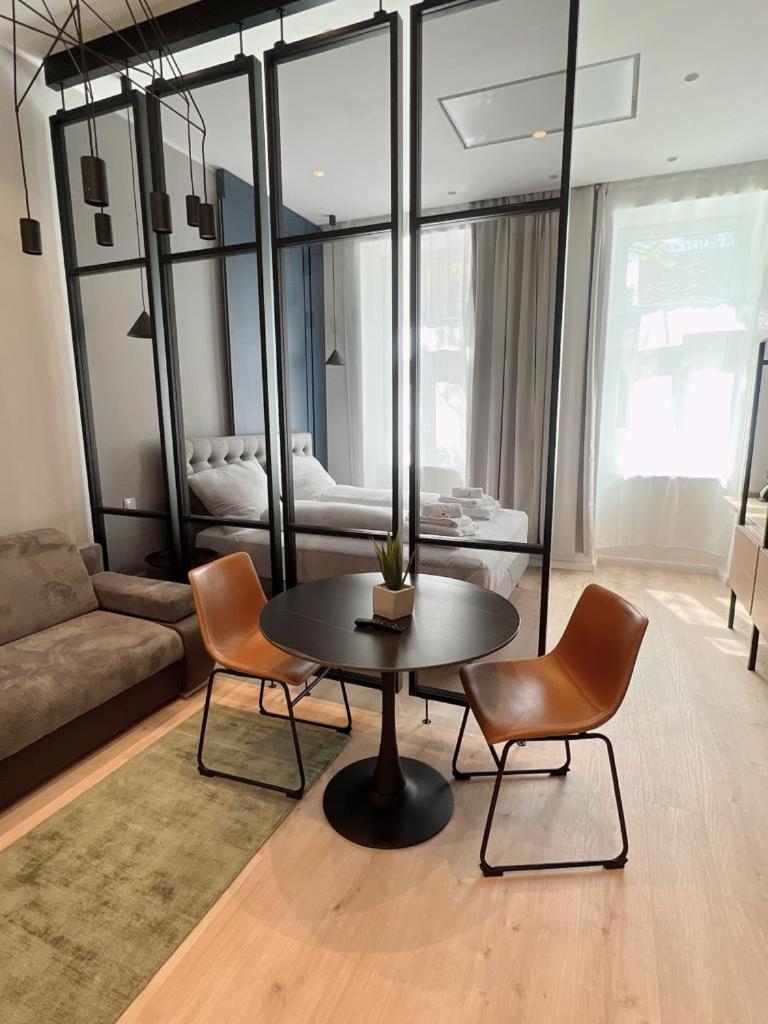 Zeus Design Apartments Schoenbrunn เวียนนา ภายนอก รูปภาพ
